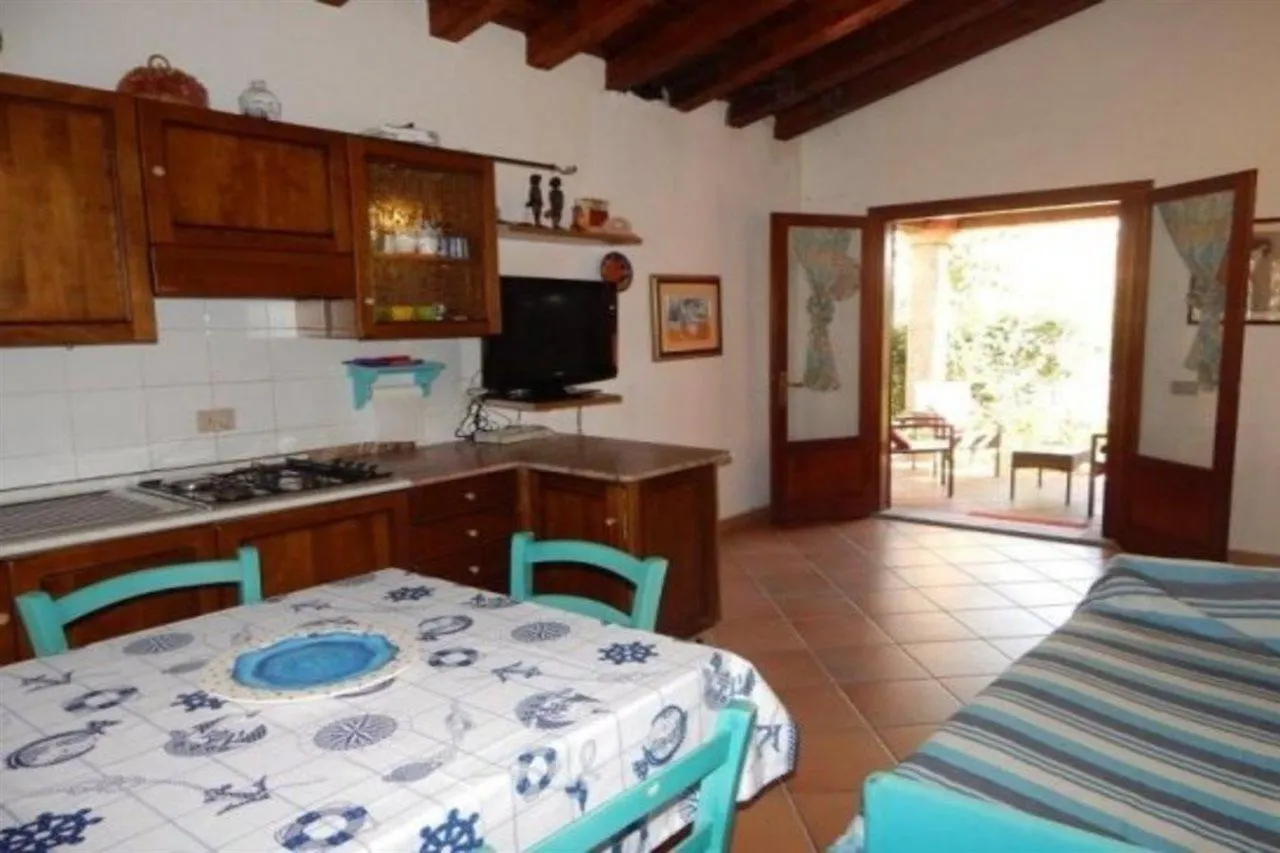 San Teodoro Suaredda Apartments