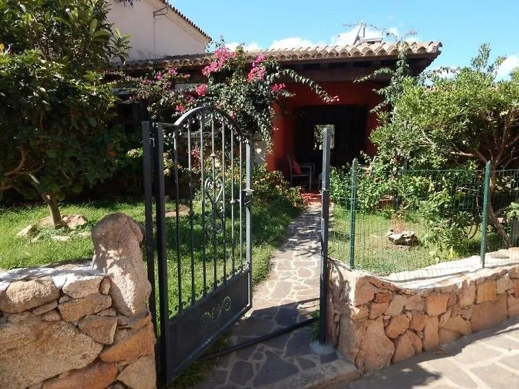 San Teodoro Suaredda Apartments Italy