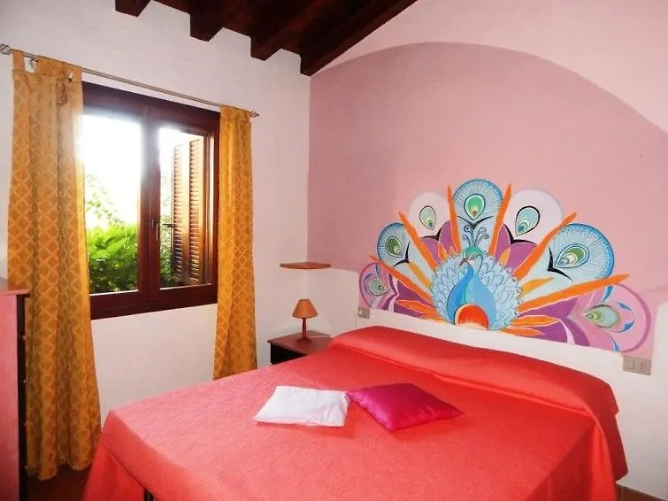 San Teodoro Suaredda Apartments Italy