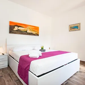 Terre Di Gallura Bed & Breakfast